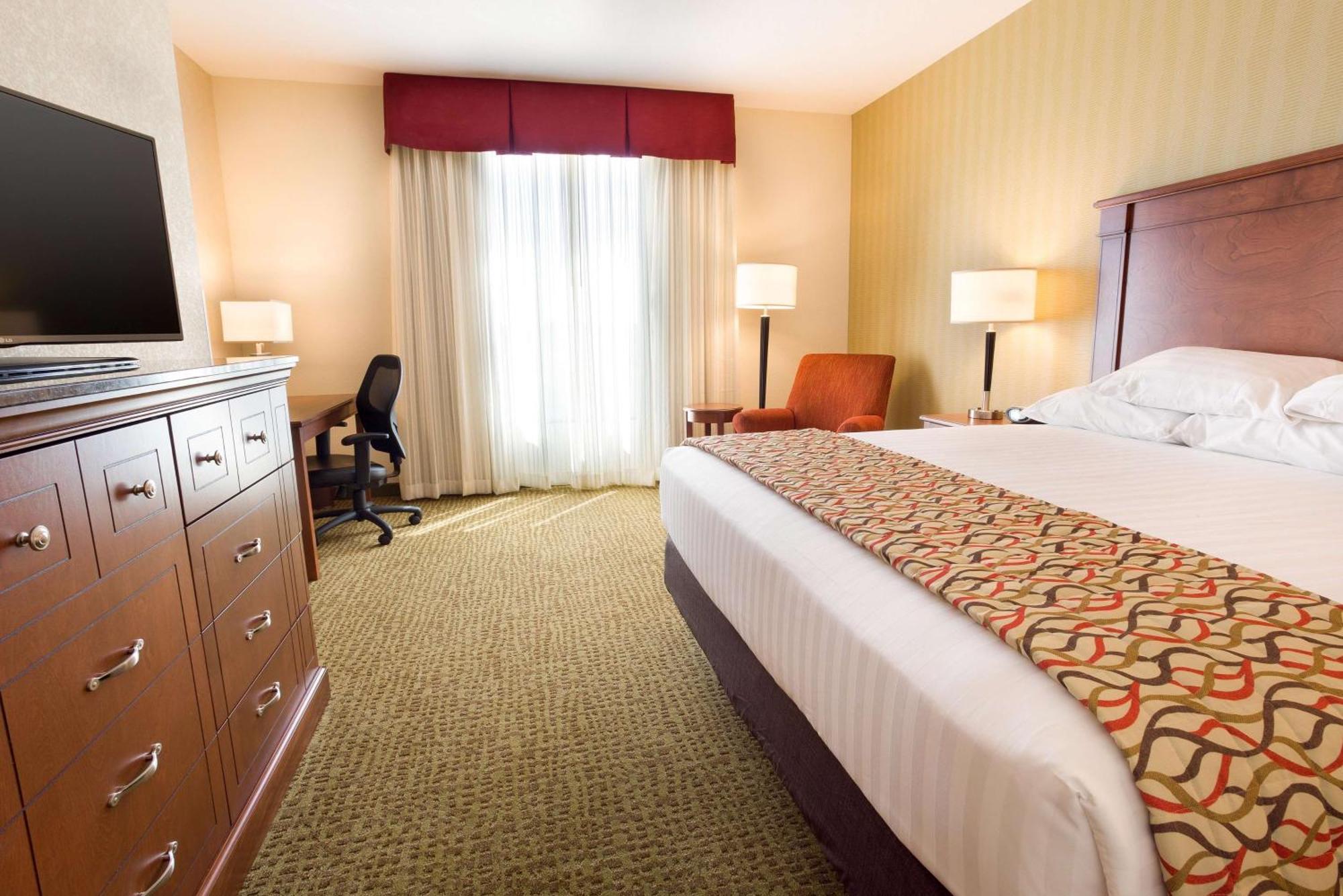 Drury Inn And Suites Denver Central Park Екстериор снимка