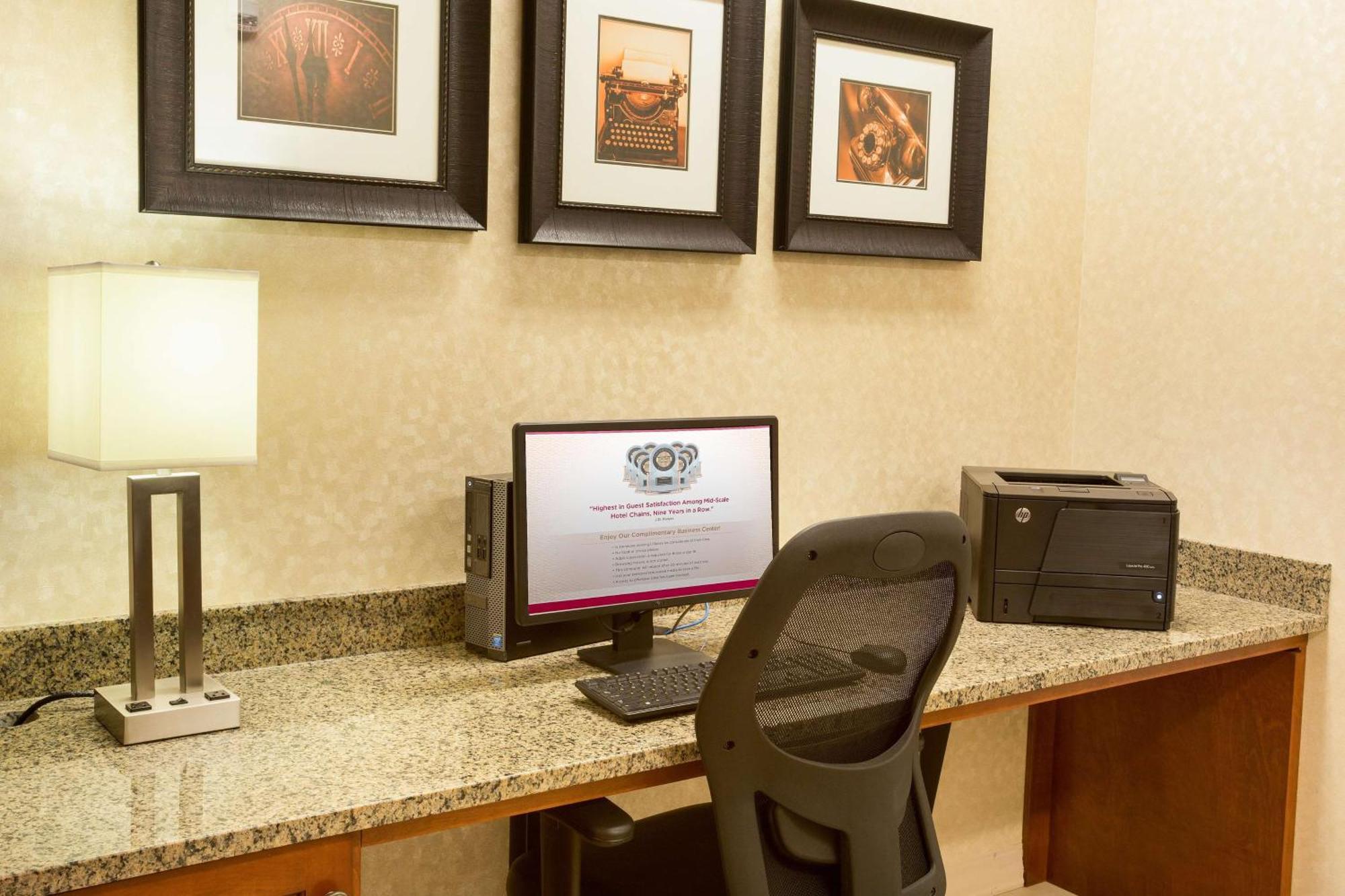Drury Inn And Suites Denver Central Park Екстериор снимка