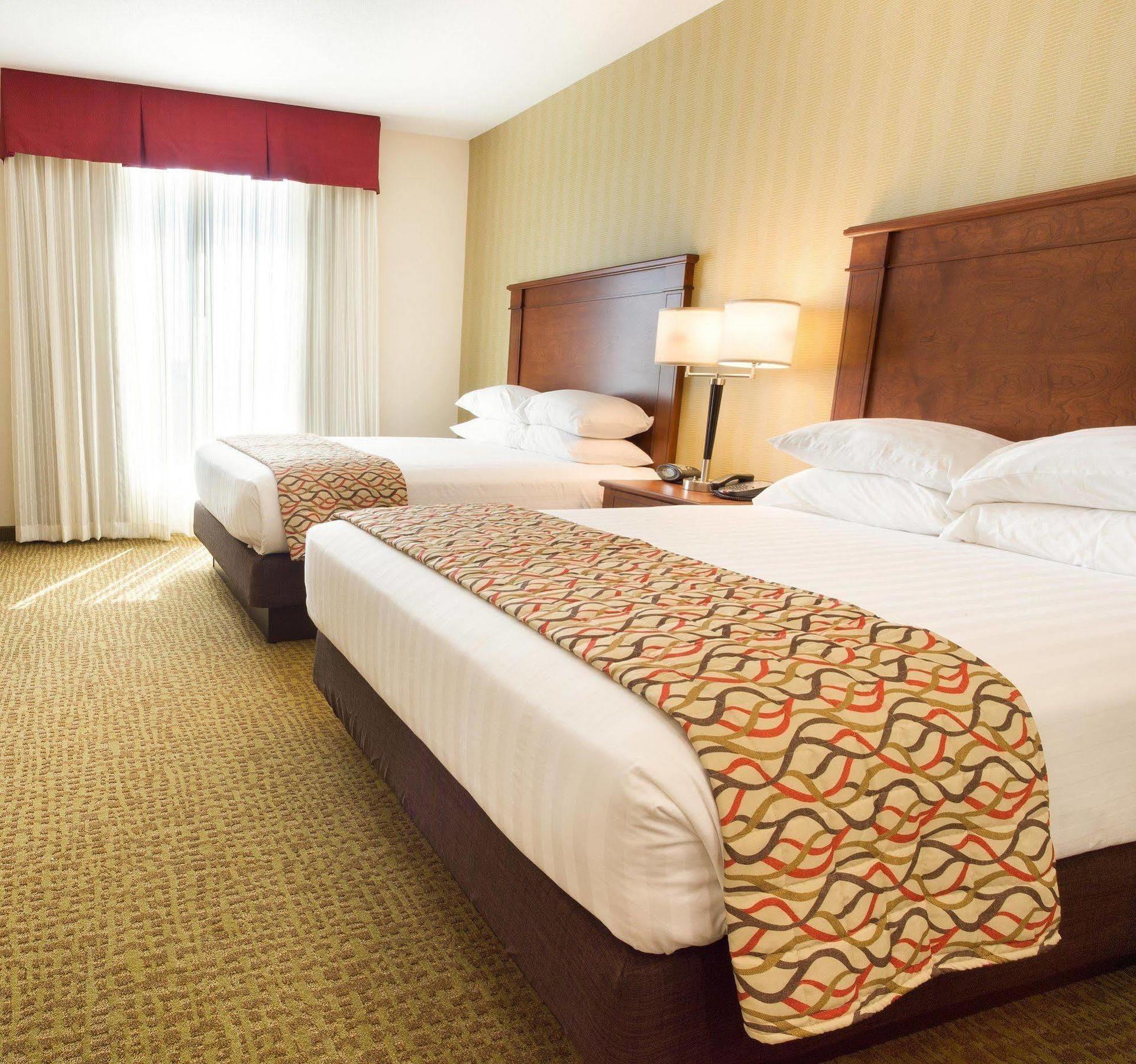 Drury Inn And Suites Denver Central Park Екстериор снимка